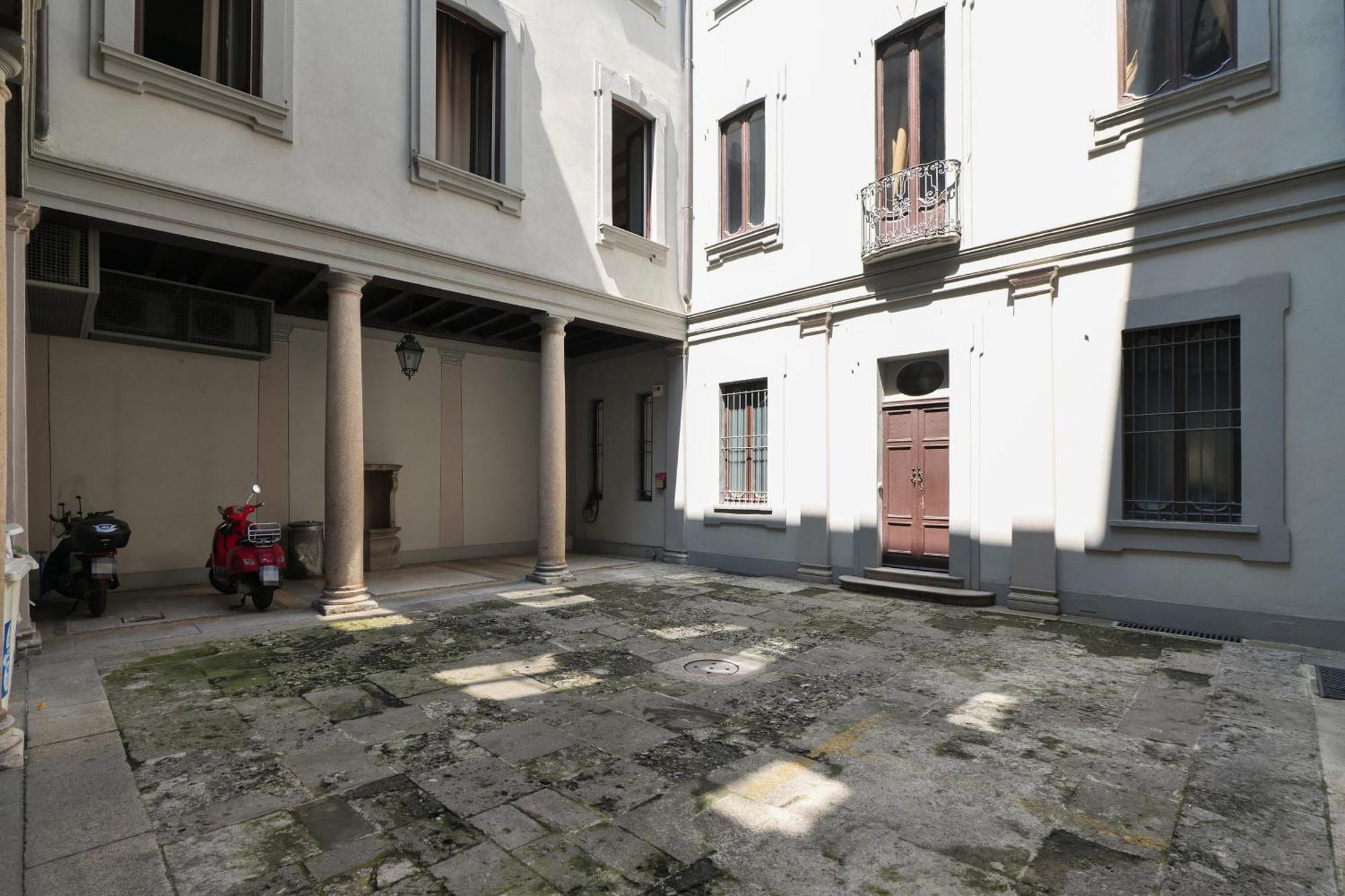Prestige Boutique - Montenapoleone Appartamento *